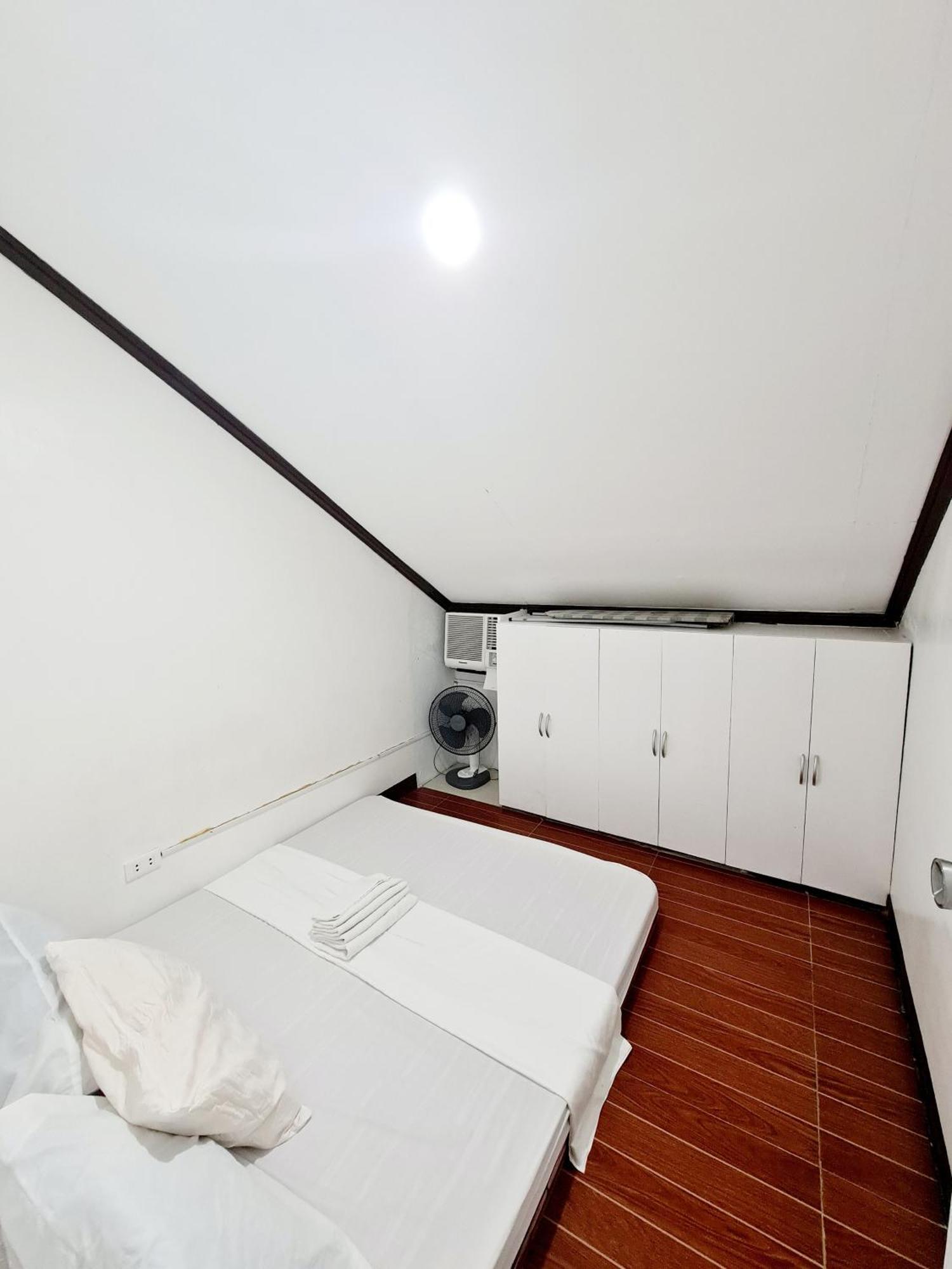 Calapan City Fully Furnished House Transient Near Xentromall L39 Kültér fotó