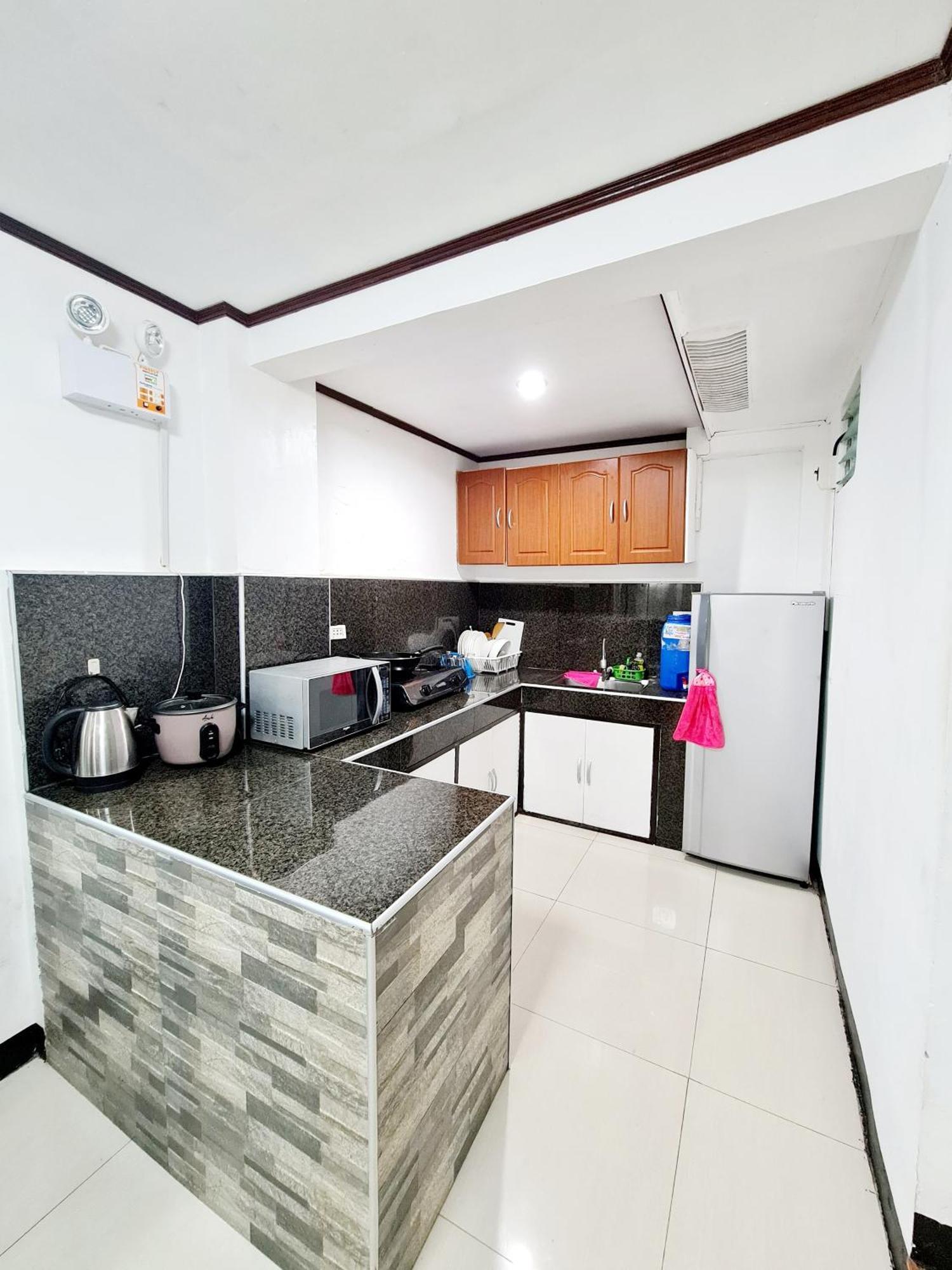 Calapan City Fully Furnished House Transient Near Xentromall L39 Kültér fotó